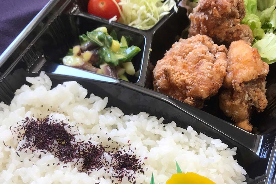 唐揚げ弁当